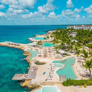 Resort Tracadero